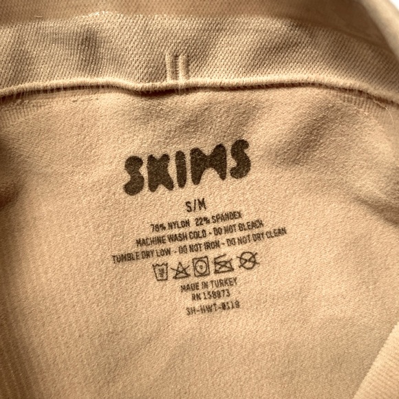 (B10) NEW SKIMS core control high-waisted thong, color Clay, Size S/M, NWOT - Picture 7 of 8